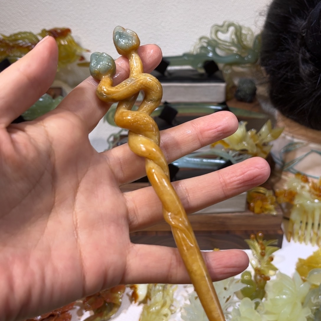 蛇纹石玉发簪合金