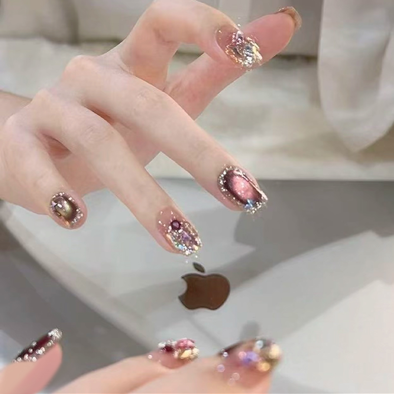 【魔瞳紫】美甲款式推荐2025爆款美甲穿戴甲紫色带钻纯手工猫眼美甲