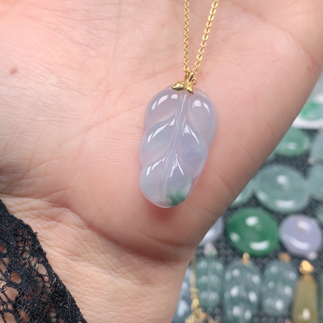 【闪购商品】翡翠吊坠(不含链)18K金镶嵌