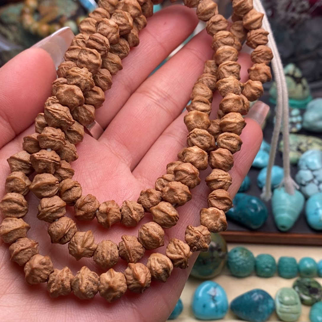 雯****吊坠柏香籽/百香籽一一6789