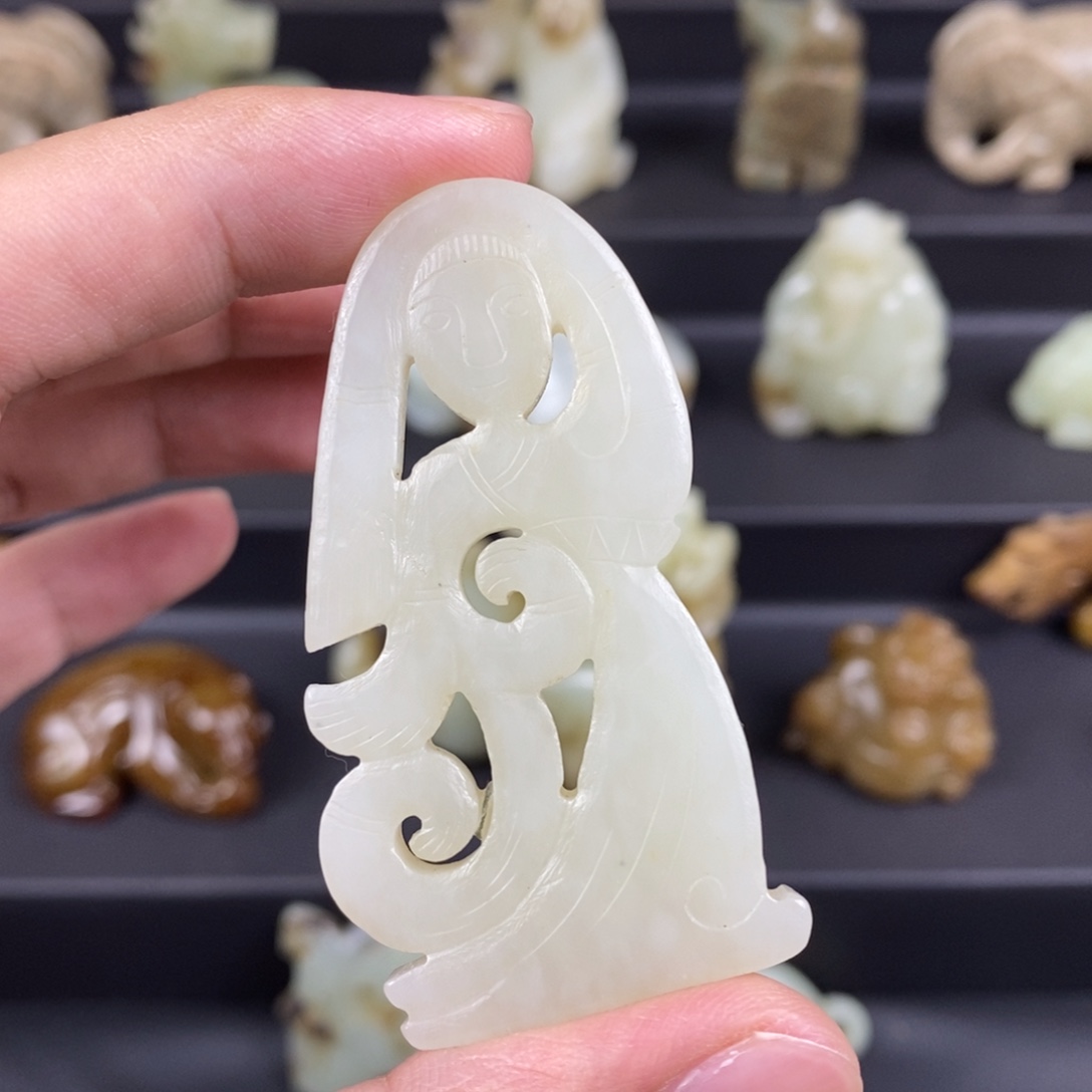 和田玉（糖玉）未镶嵌挂件