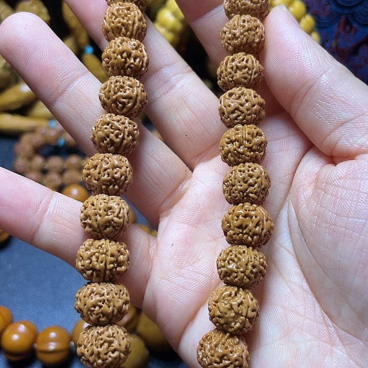 橄榄核手串啦啦啦啦啦