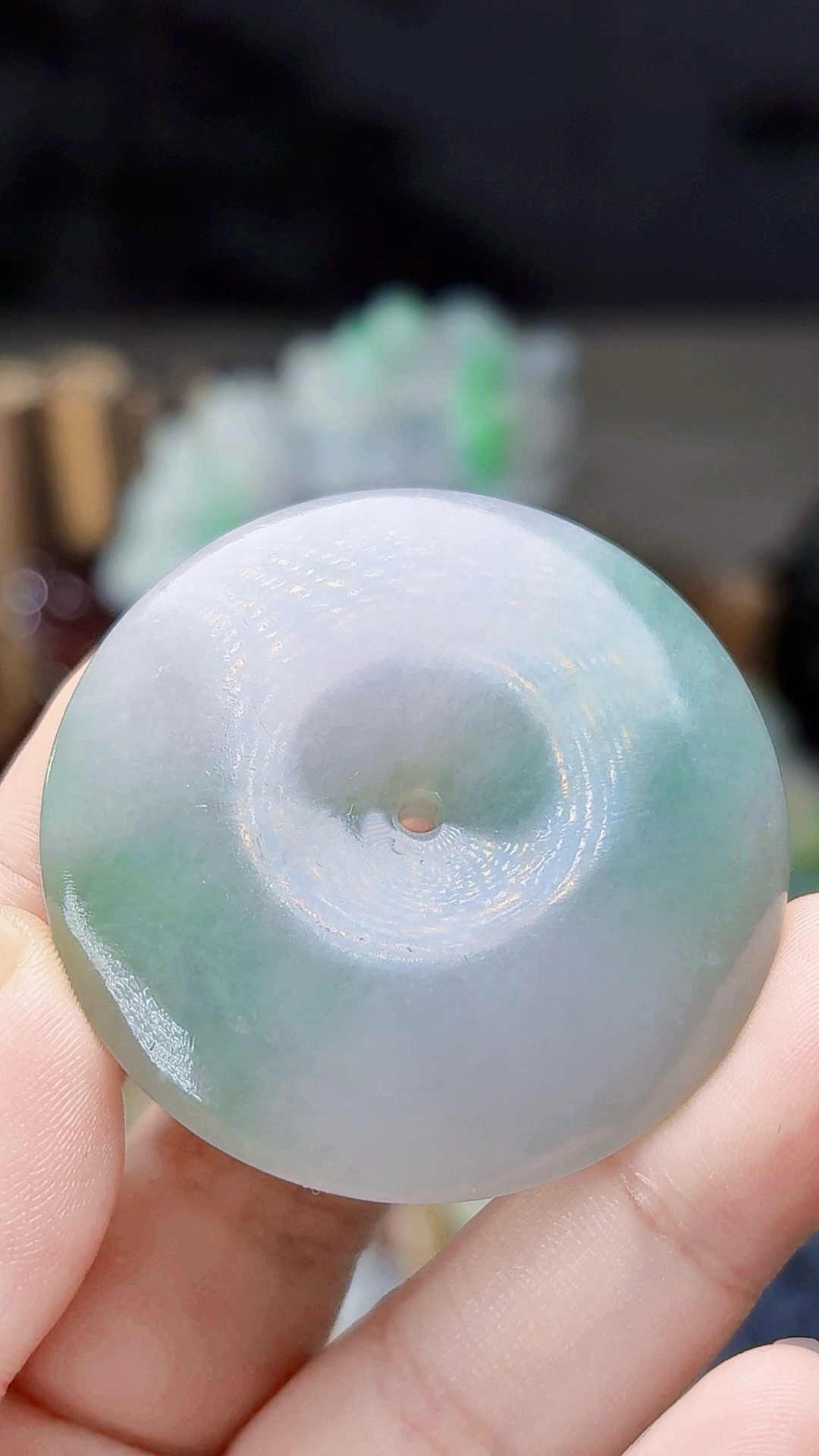 天然缅甸翡翠冰胶平安扣毛货买断抛光尺寸45.8x13.1