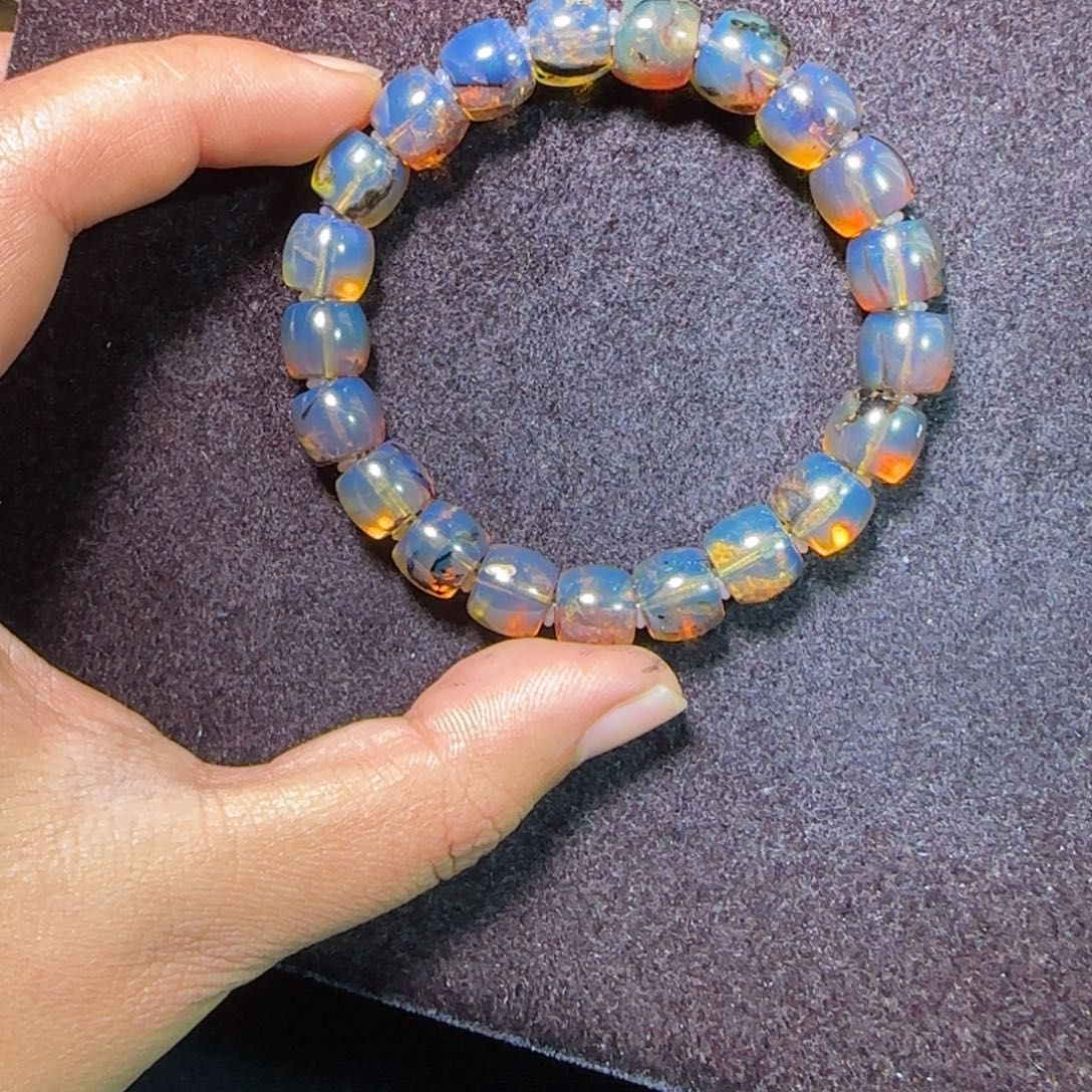 琥珀未镶嵌裸石琥珀