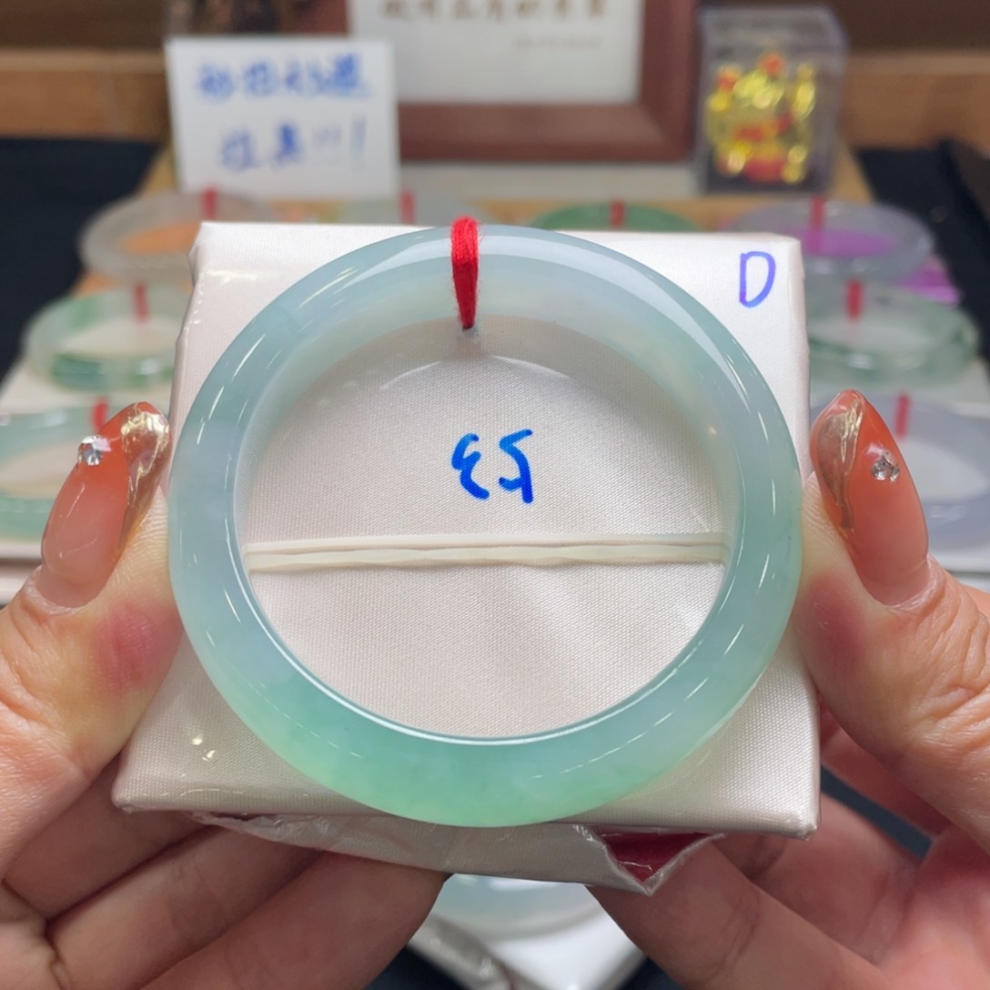 翡翠手镯未镶嵌翡翠53正圈