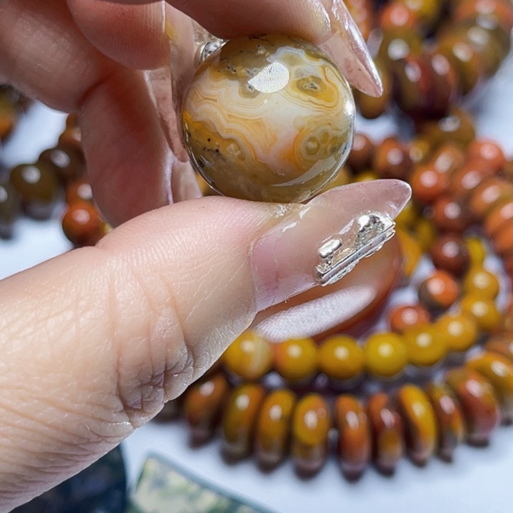 玛瑙/玉髓颈饰未镶嵌