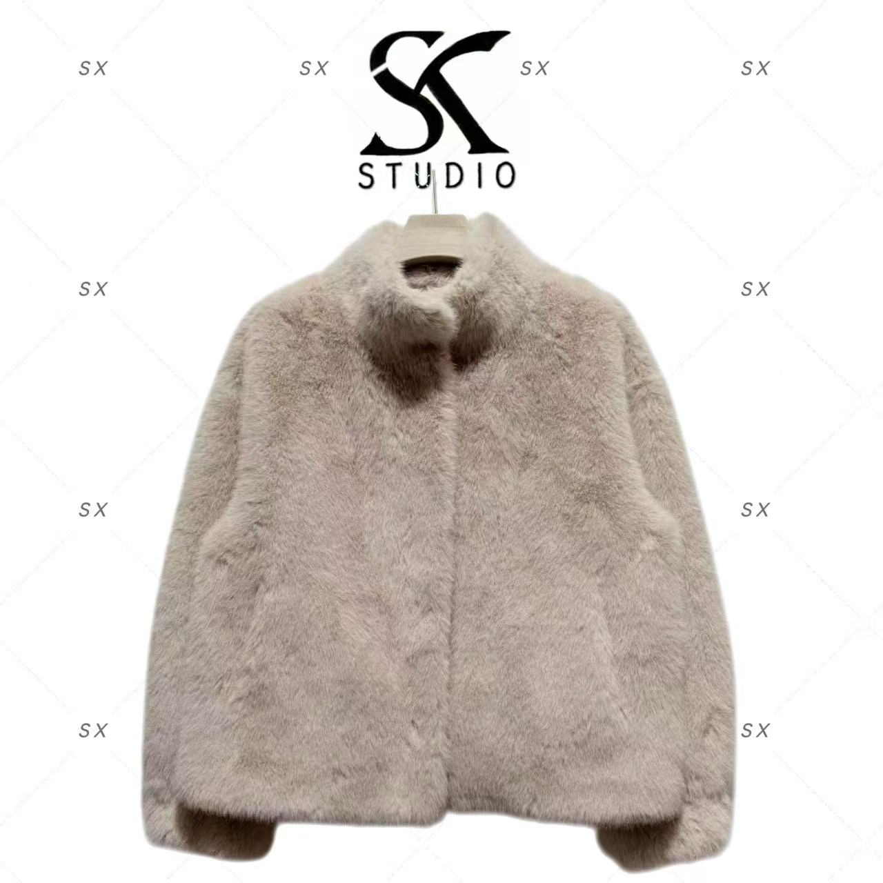 8898轻奢女款时尚百搭外套SXZY-2516