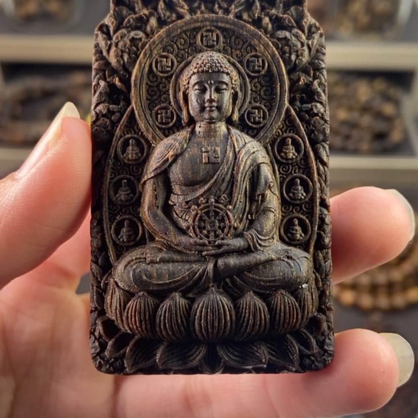 【闪购商品】沉香木吊坠了*越南芽庄黑奇楠