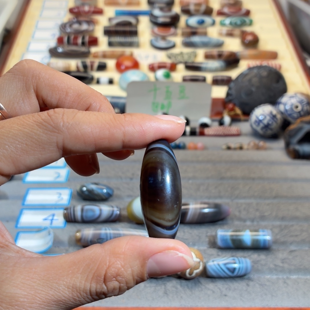 用***5玛瑙/玉髓合金颈饰