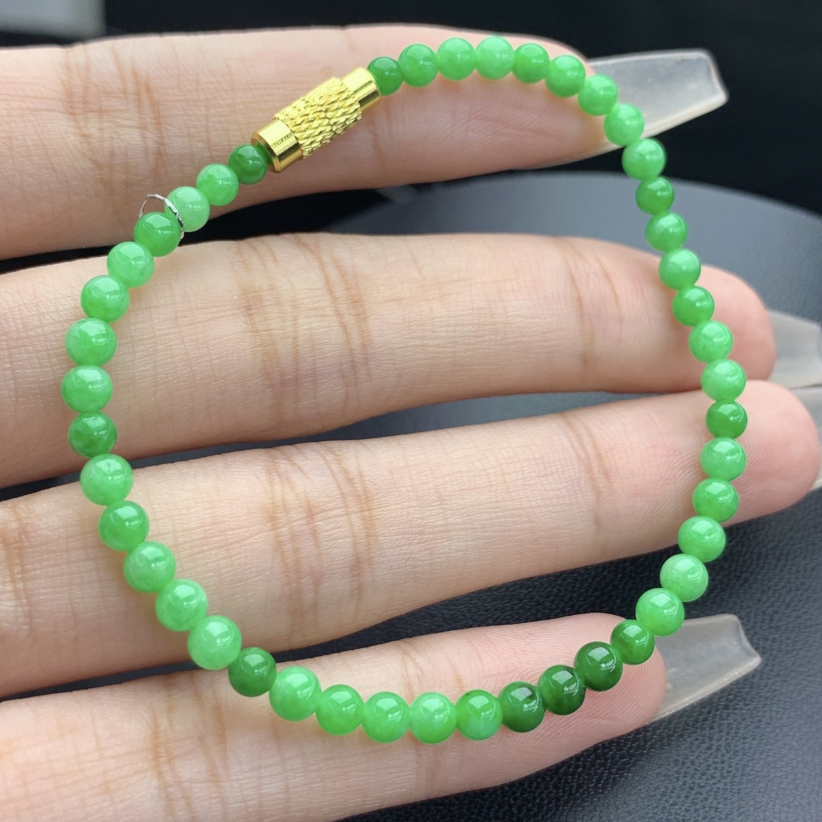 缅甸A货翡翠阳绿色飘花辣绿小米珠圆珠手链手串单圈T卡3.5-3.8mm