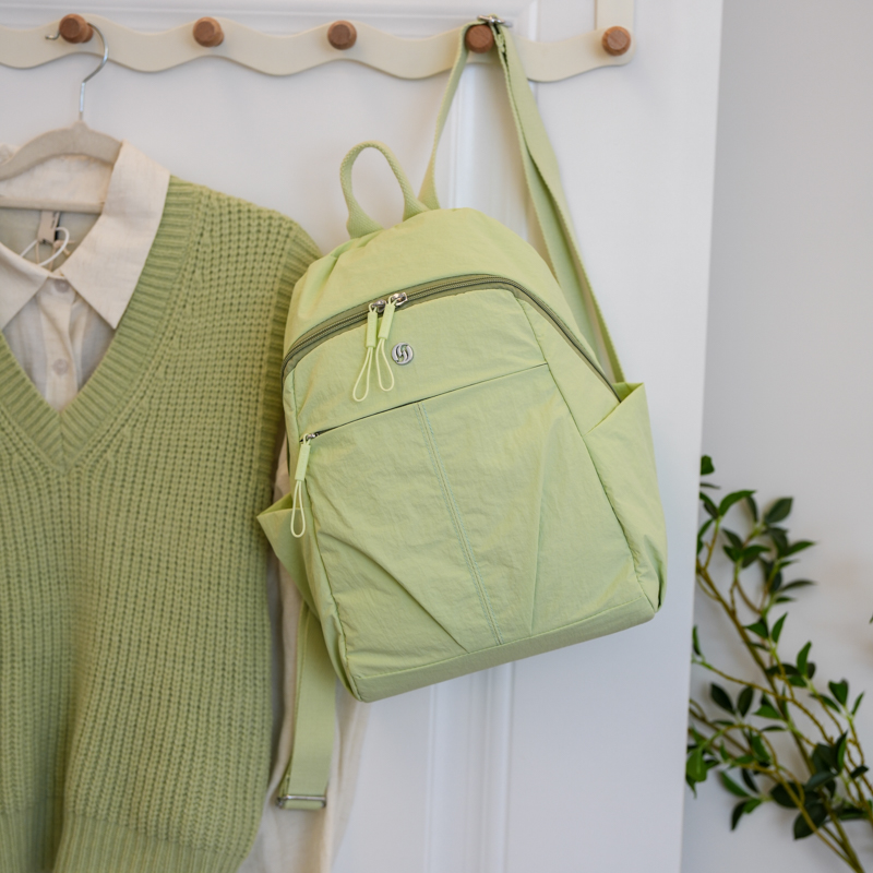 日韩防水牛津布女士双肩包简约百搭通勤旅行背包大容量妈咪包书包