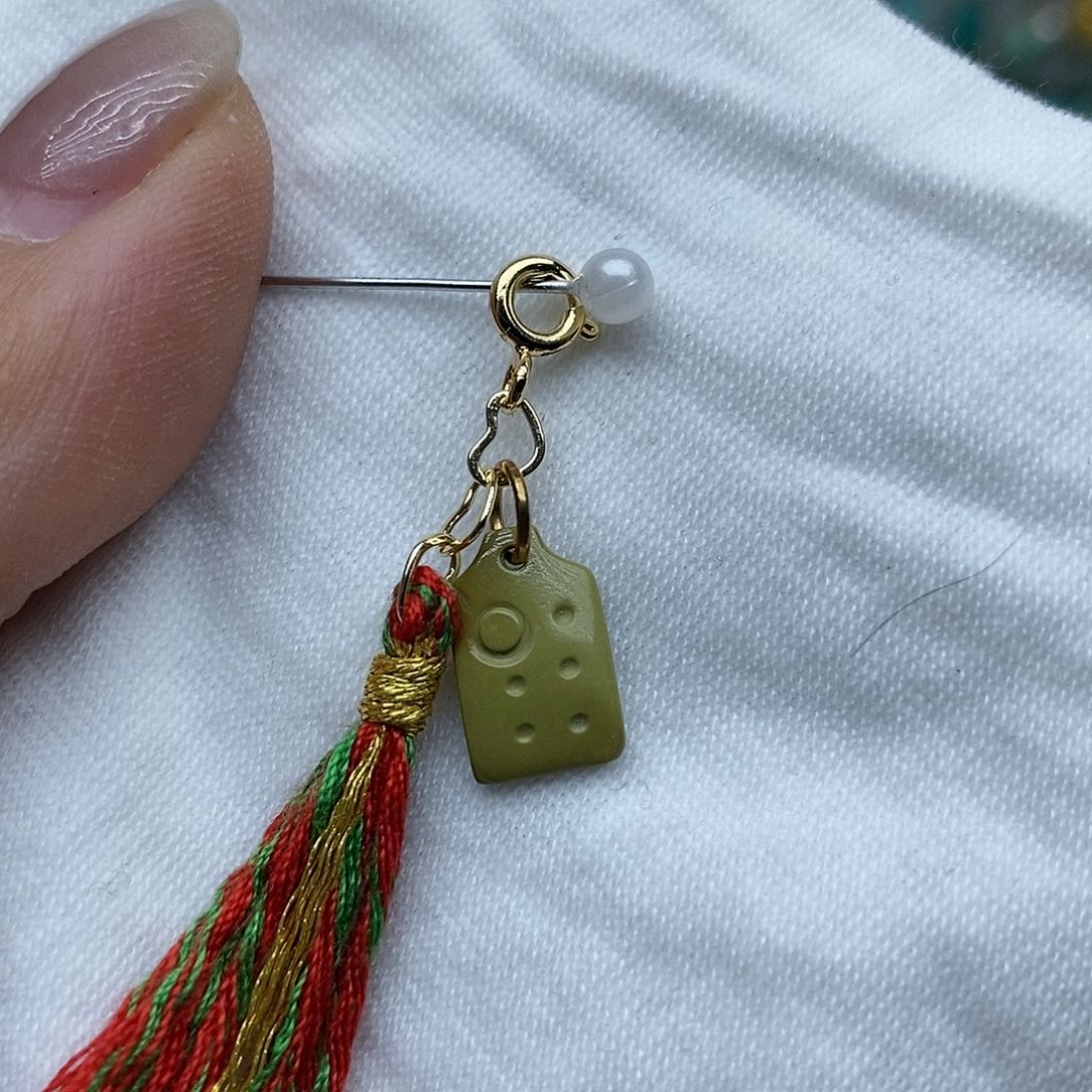 南红玛瑙配饰未镶嵌