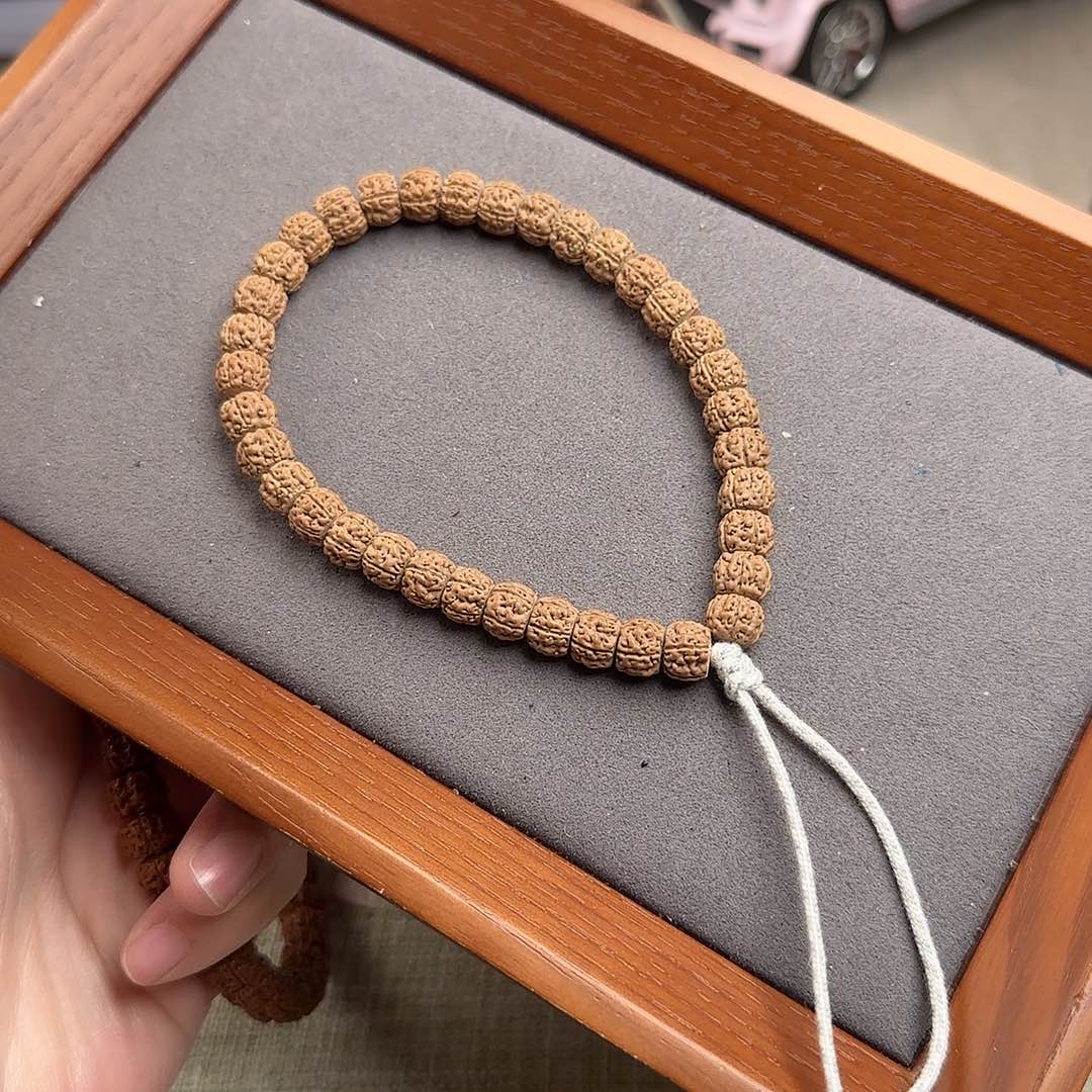 【闪购商品】金刚菩提吊坠9.2潜水艇