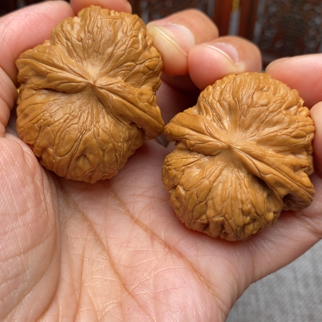 文玩核桃把件小*哥全品毕业元宝41尺