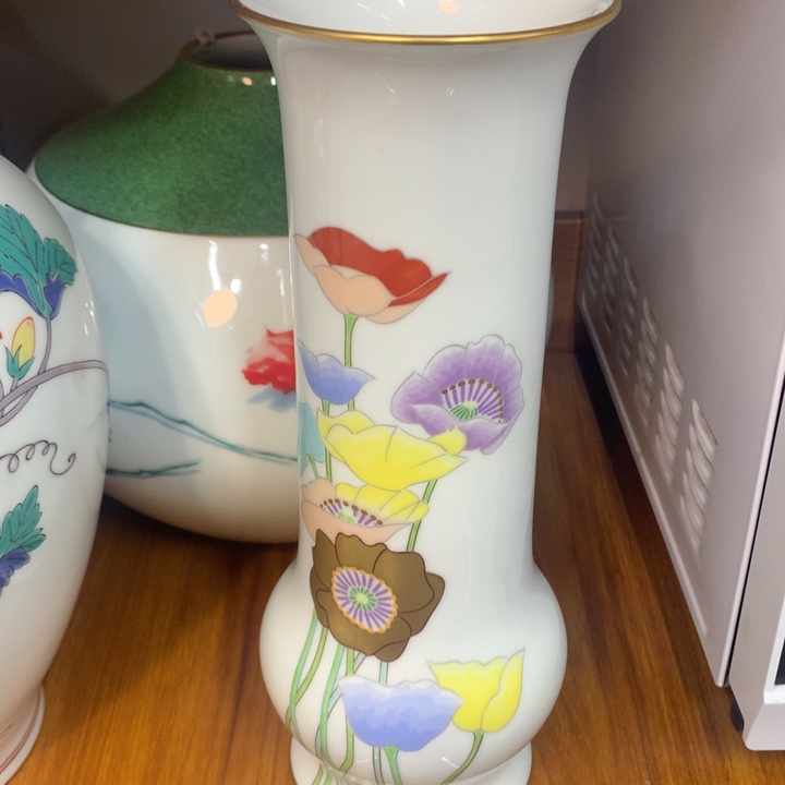 莉****金瓷阁家的美丽瓷器