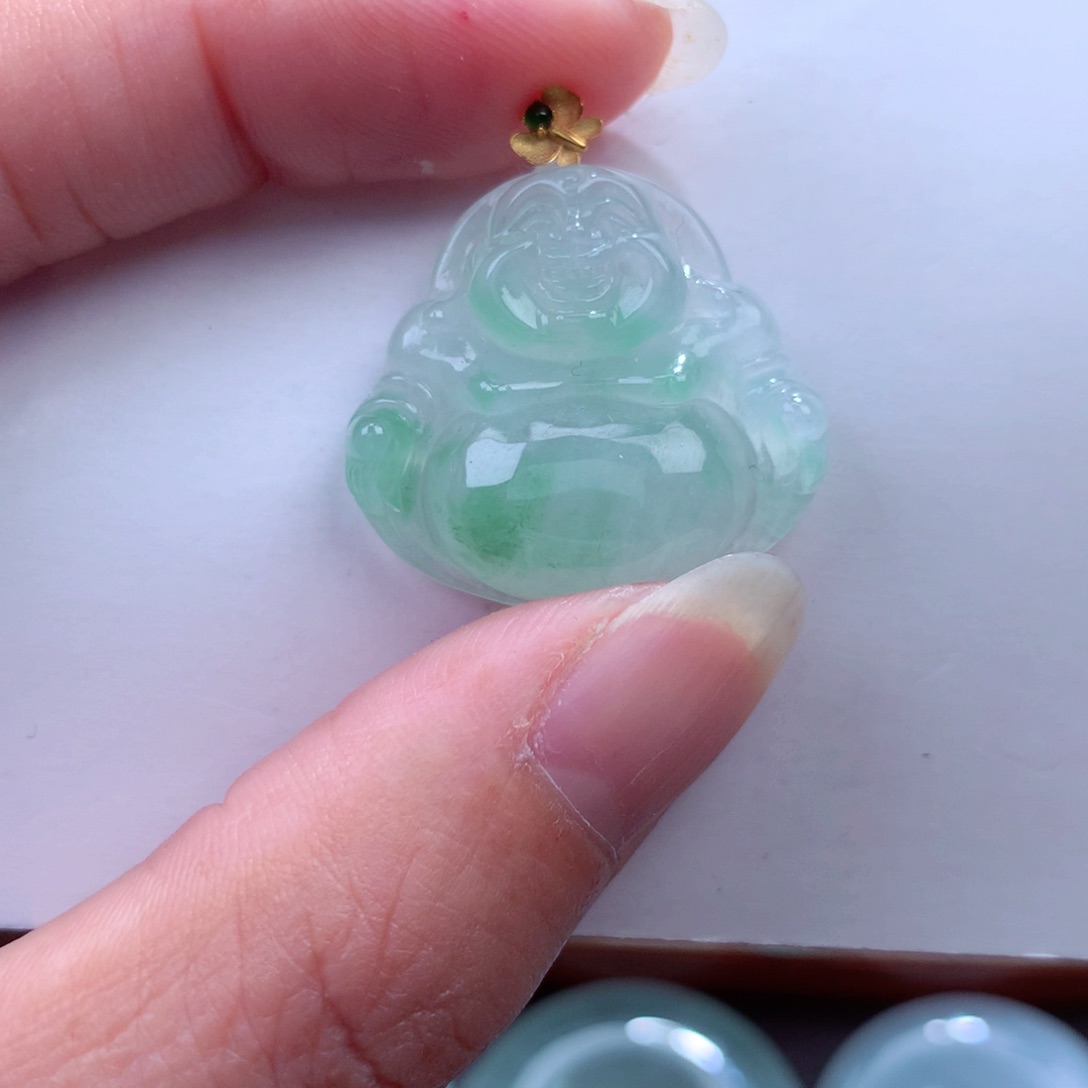翡翠吊坠(不含链)18K金镶嵌