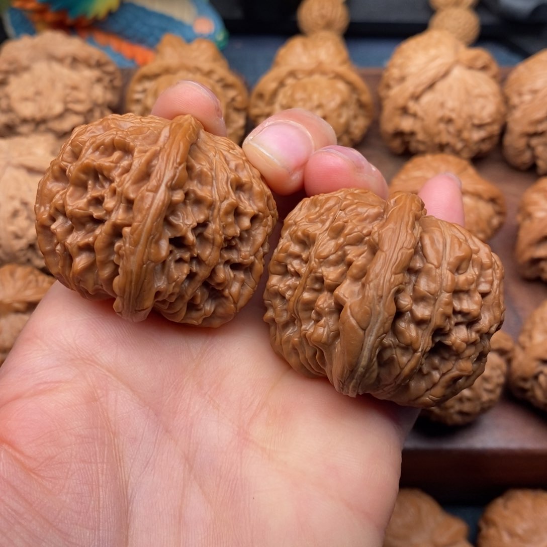 文玩核桃把件42精品平谷楼