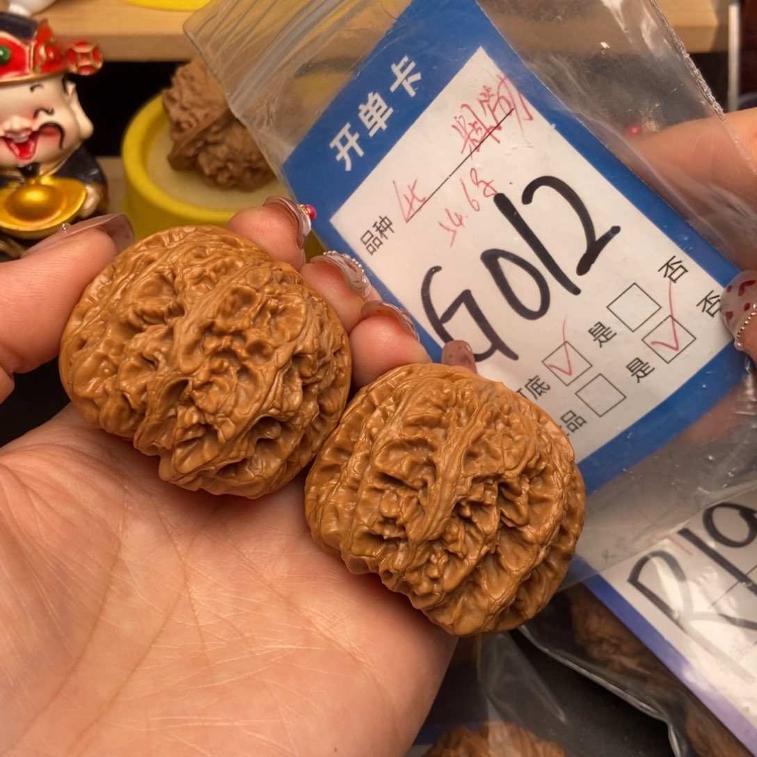 桃核吊坠核桃粗筋