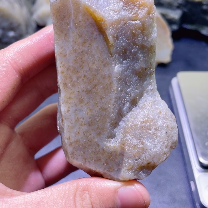 和田玉（糖玉）未镶嵌珠宝半成品