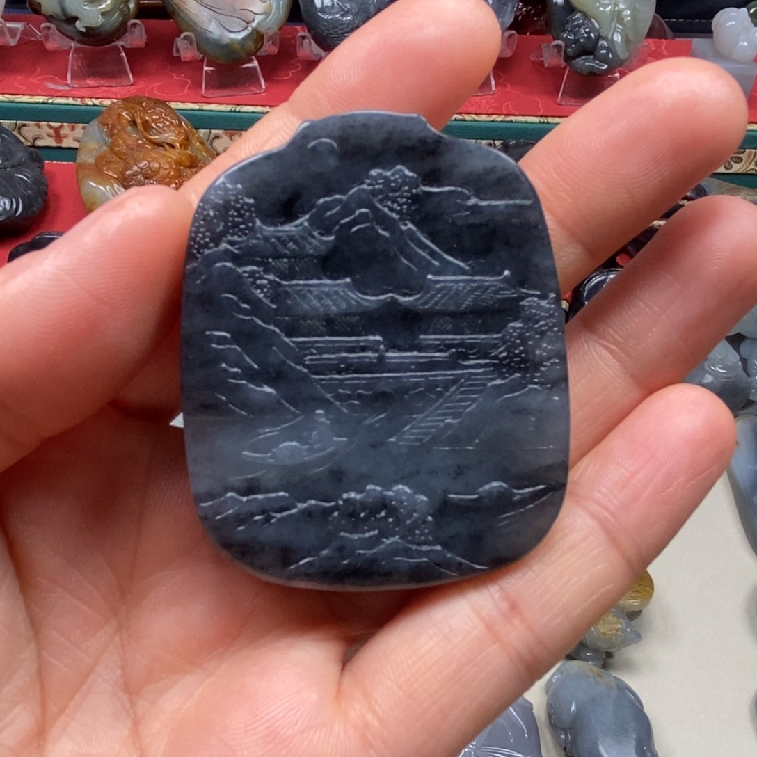 和田玉未镶嵌颈饰