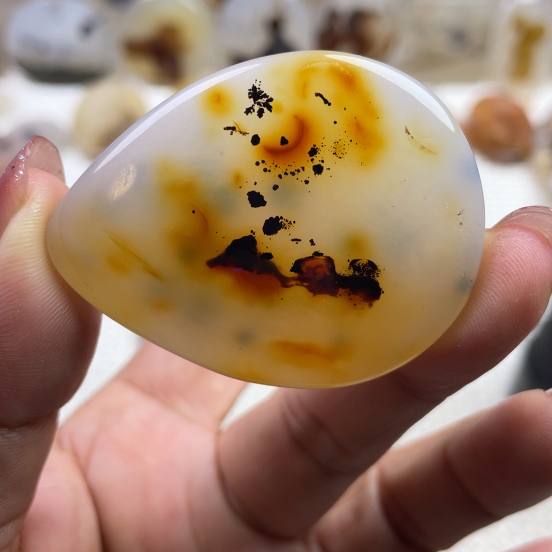 玛瑙/玉髓未镶嵌颈饰