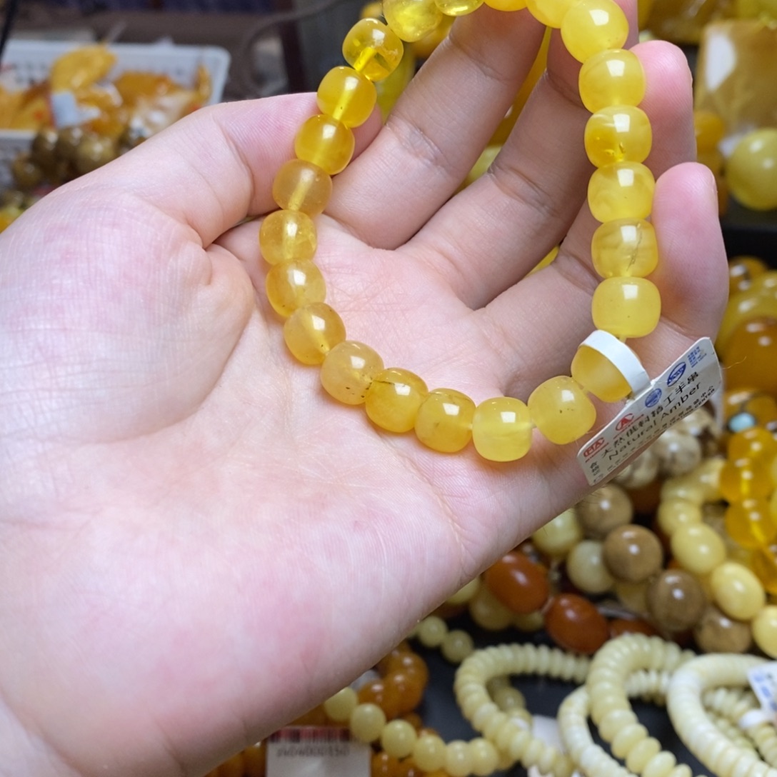 琥珀未镶嵌珠宝奇石