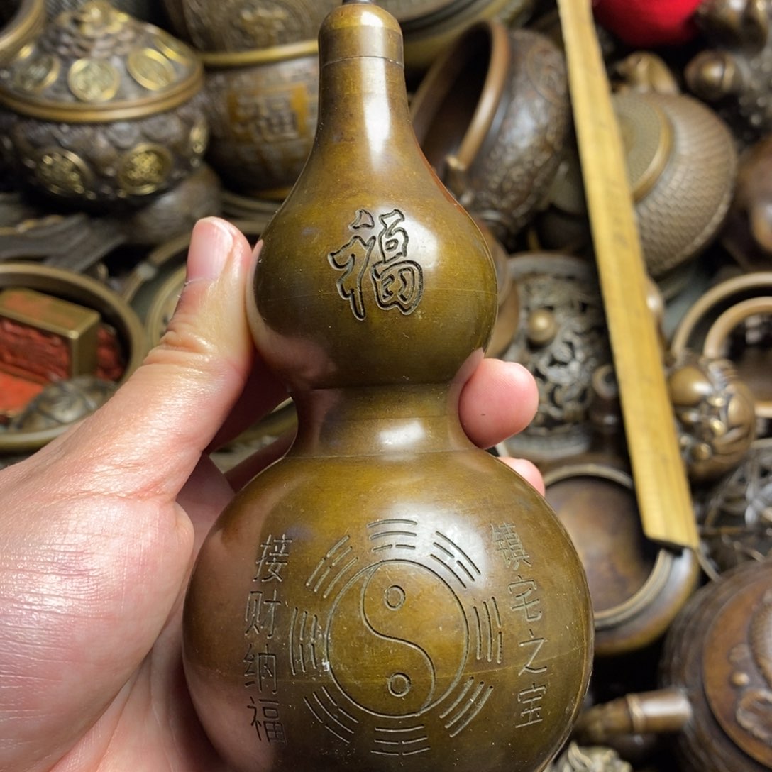 精美铜器做工精良