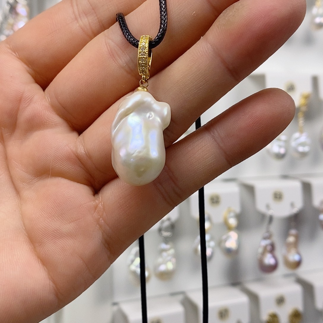 淡水珍珠颈饰未镶嵌