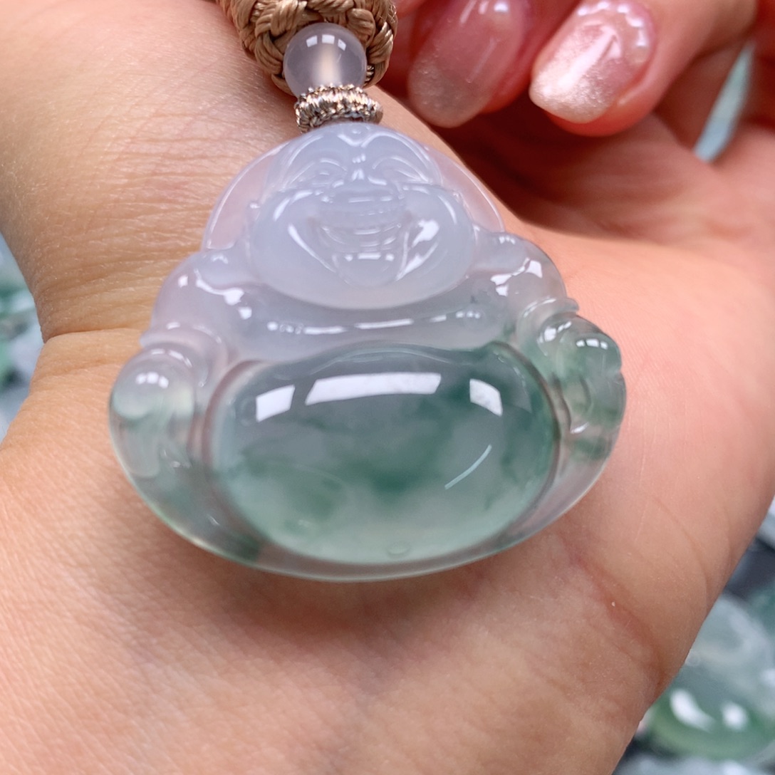 翡翠颈饰未镶嵌天然翡翠