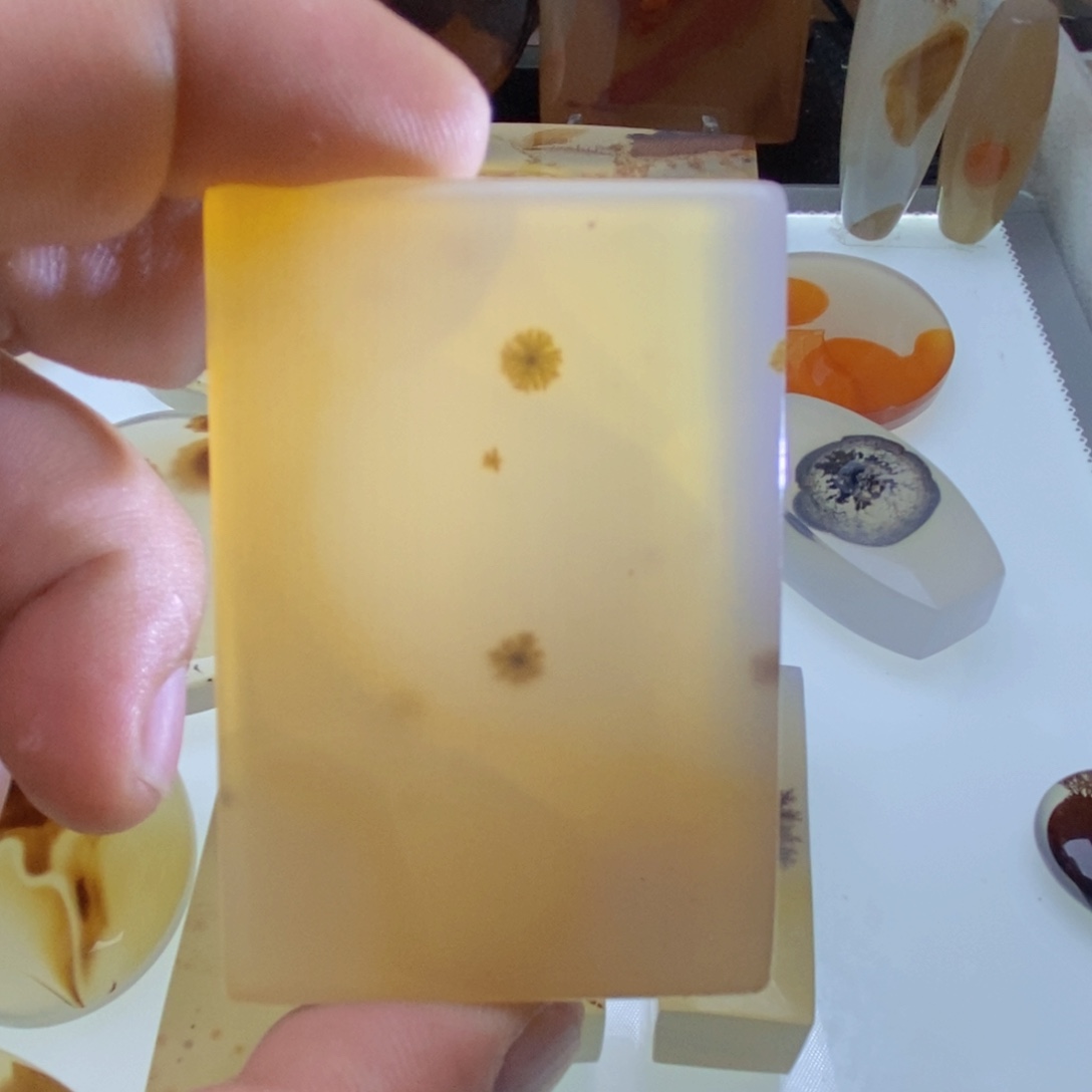 【闪购商品】未镶嵌颈饰玛瑙/玉髓寒*月