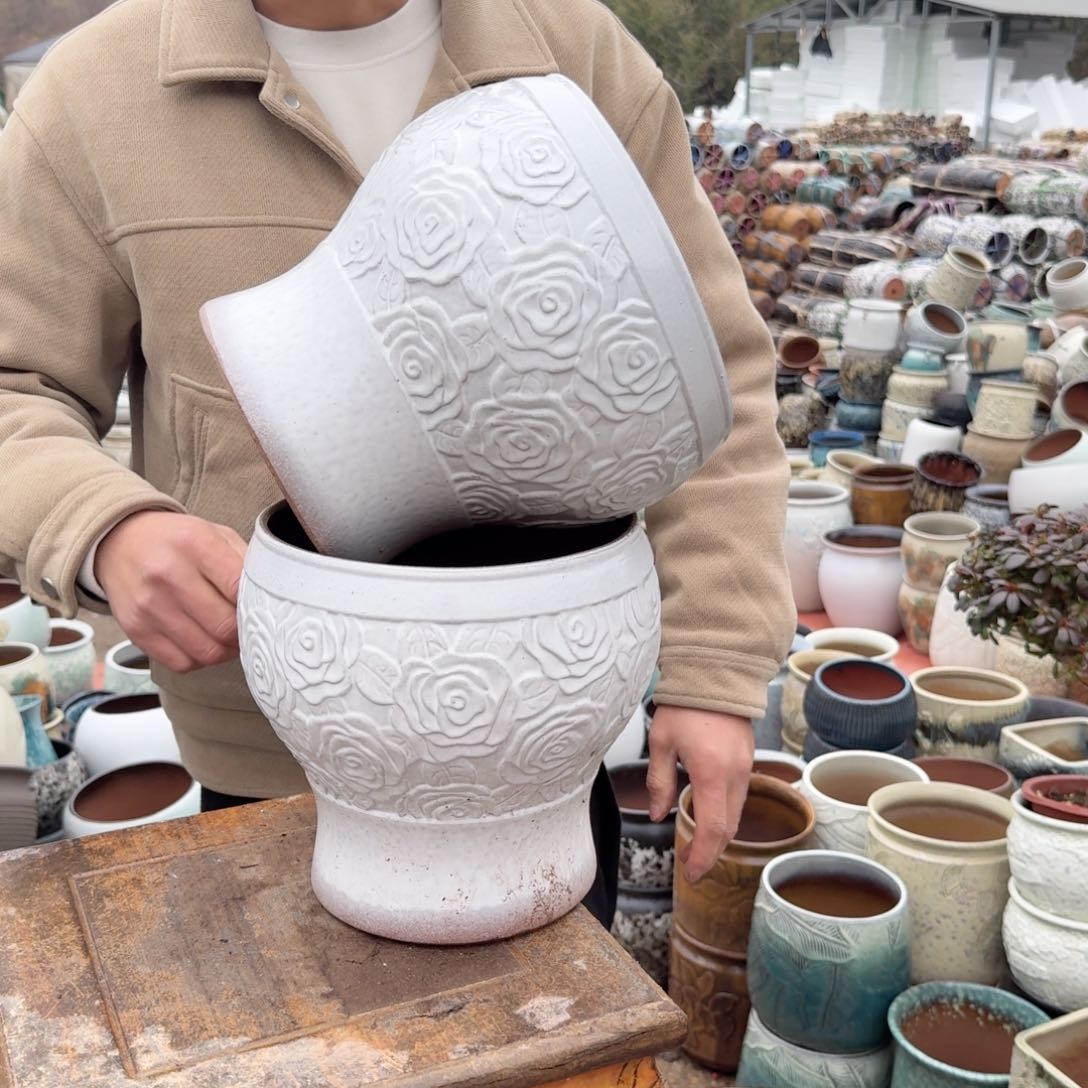 紫砂花盆口20高20（两个玫瑰花白色瑕疵火锅文林