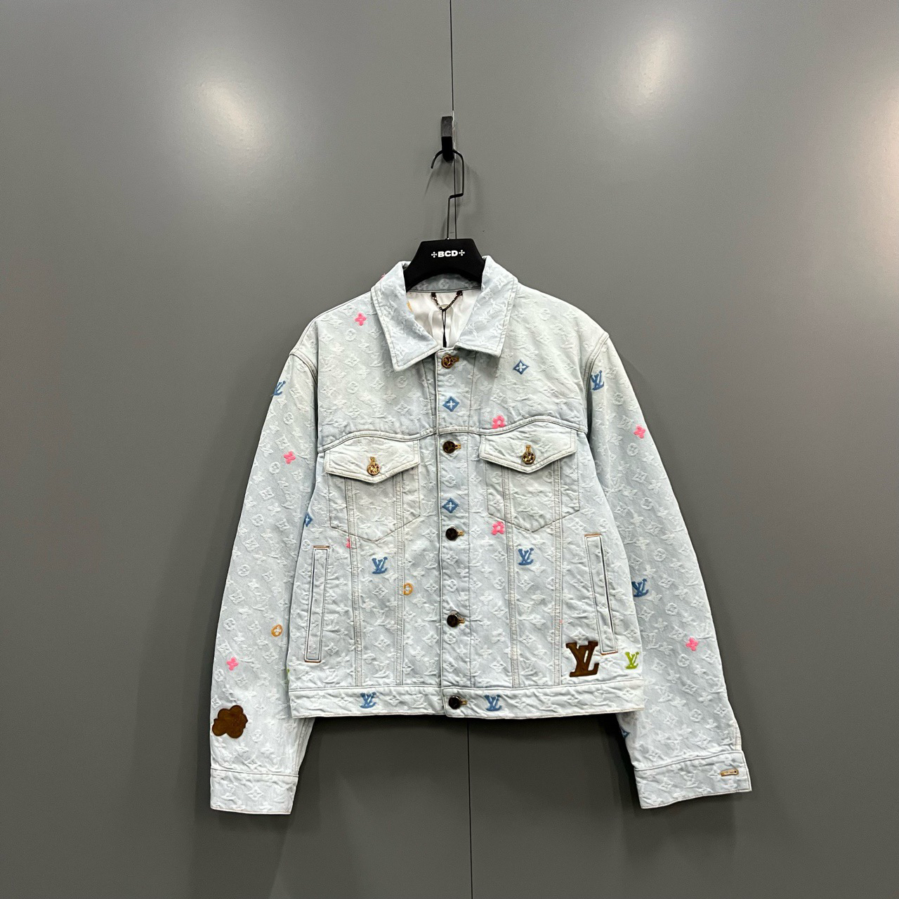 95新 LouisVuitton/路易威登 （bb）123 老花刺绣牛仔外套 46码