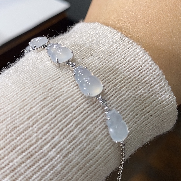 翡翠18K金镶嵌手链