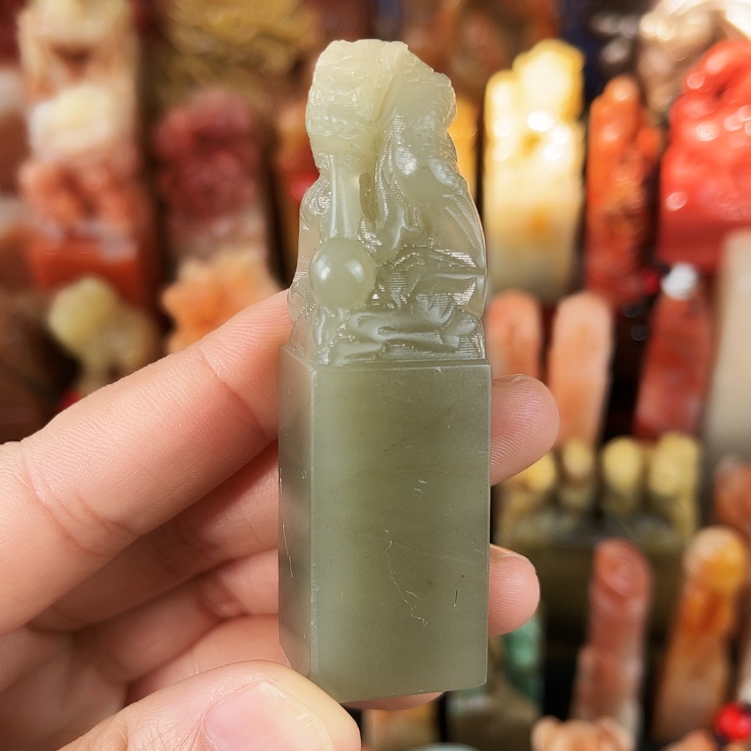 寿山石印石1。   0。   0。  0。 