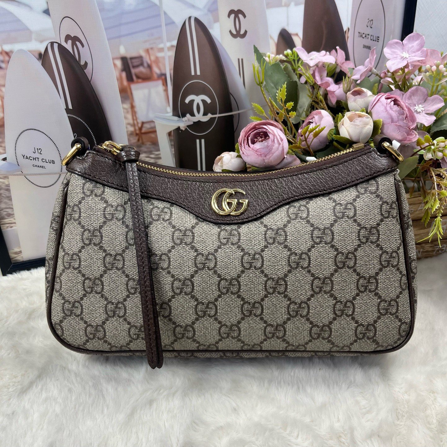 99新 GUCCI/古驰 新款老花草莓麻将腋下包