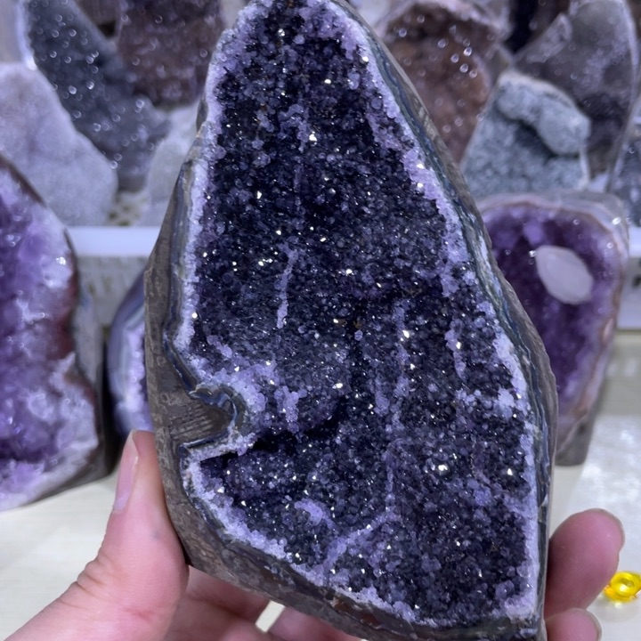 紫晶水晶软瘫未镶嵌