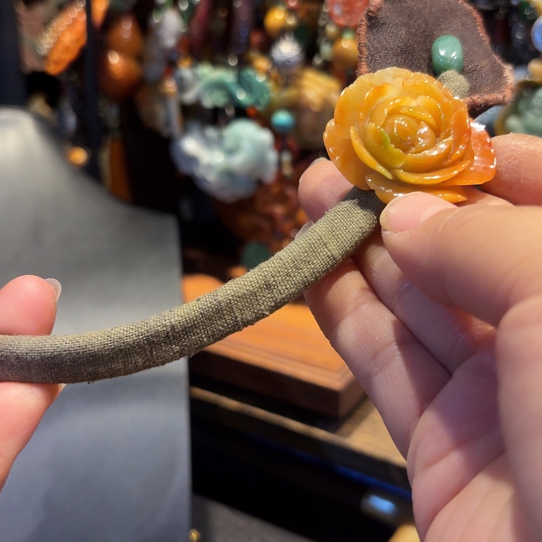 翡翠未镶嵌颈饰原创