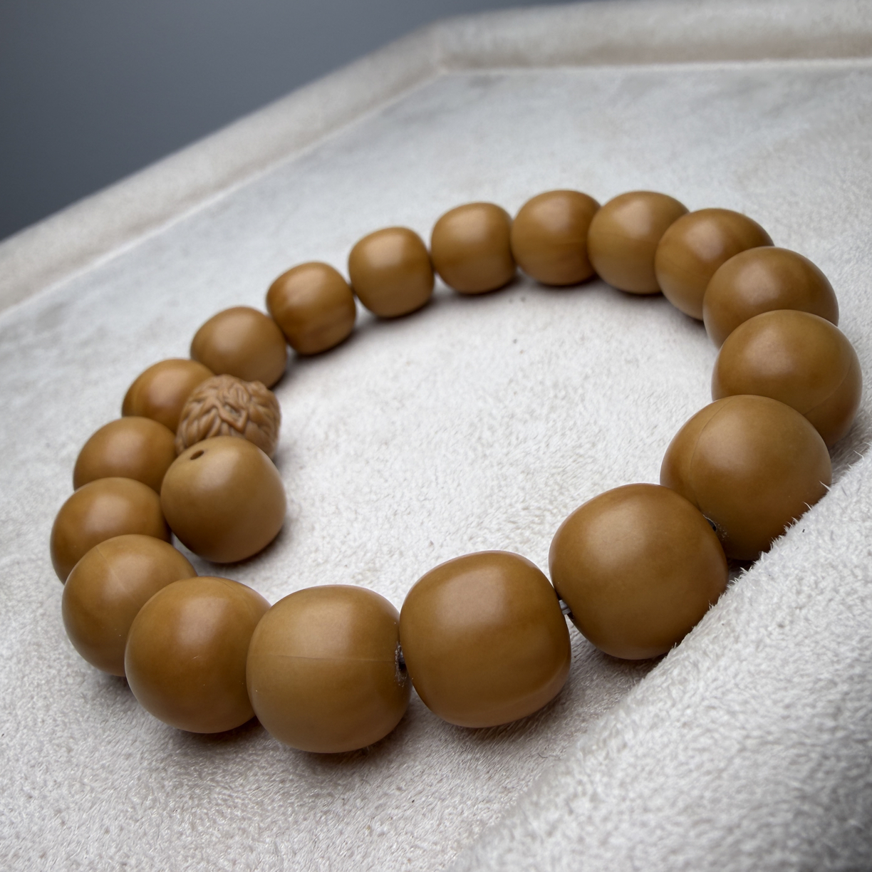 【龙岩老型】猴头龙岩料雕刻大尺寸老行全品无瑕12左右