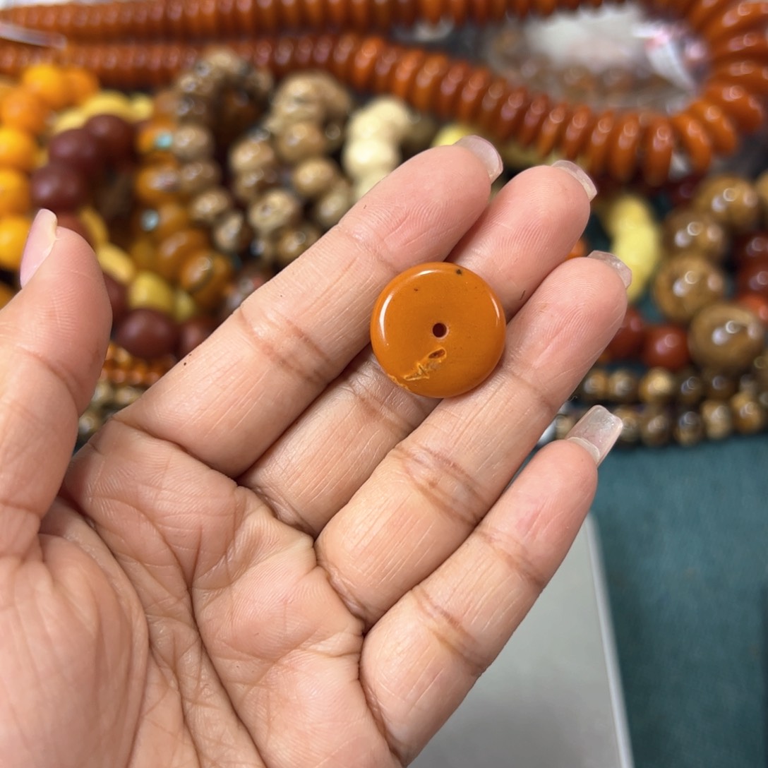 琥珀珠宝奇石未镶嵌1601