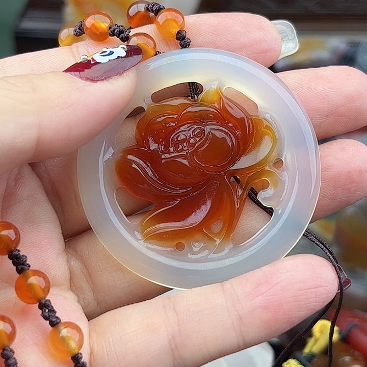 玛瑙手饰未镶嵌已*置