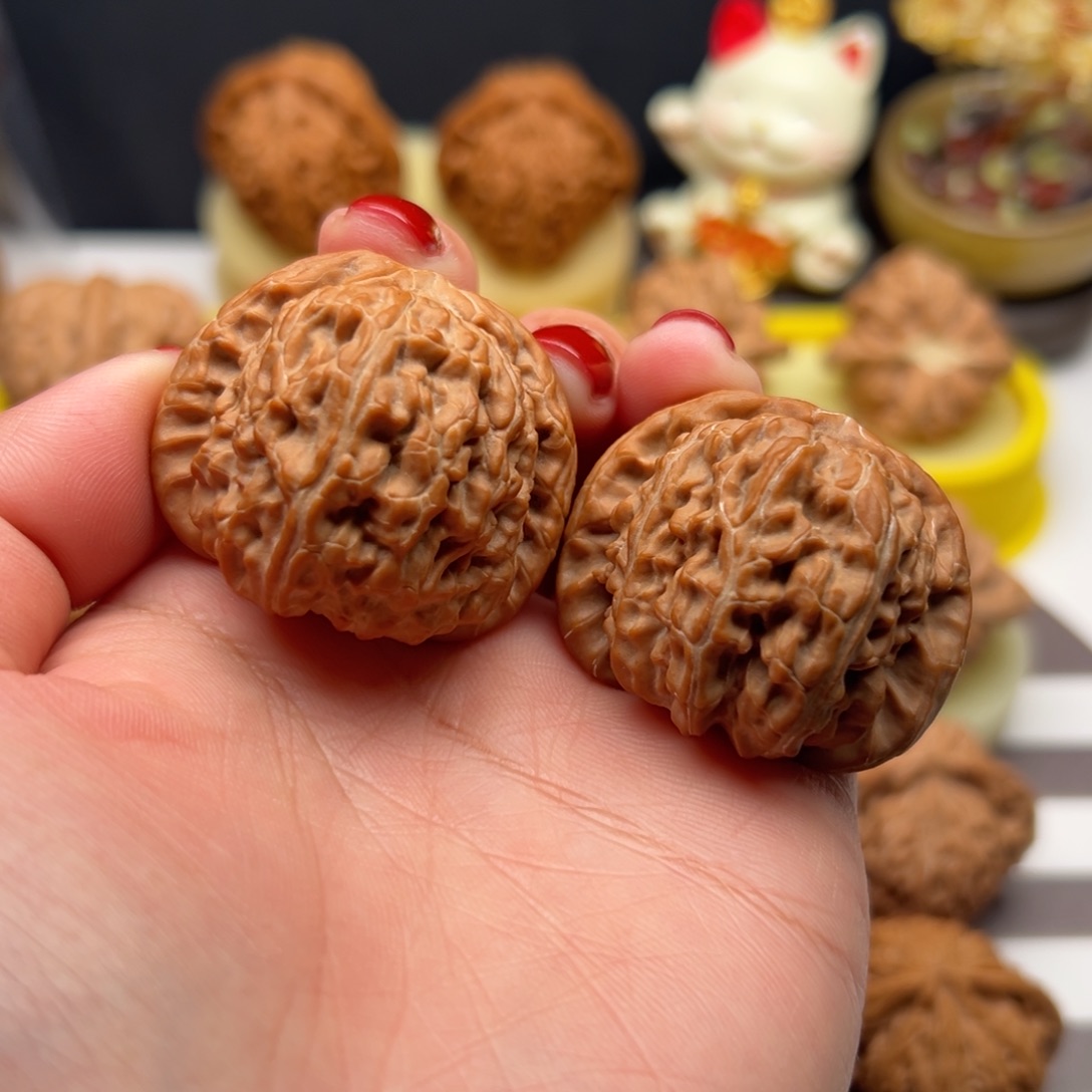 把件文玩核桃38.5全品白狮子