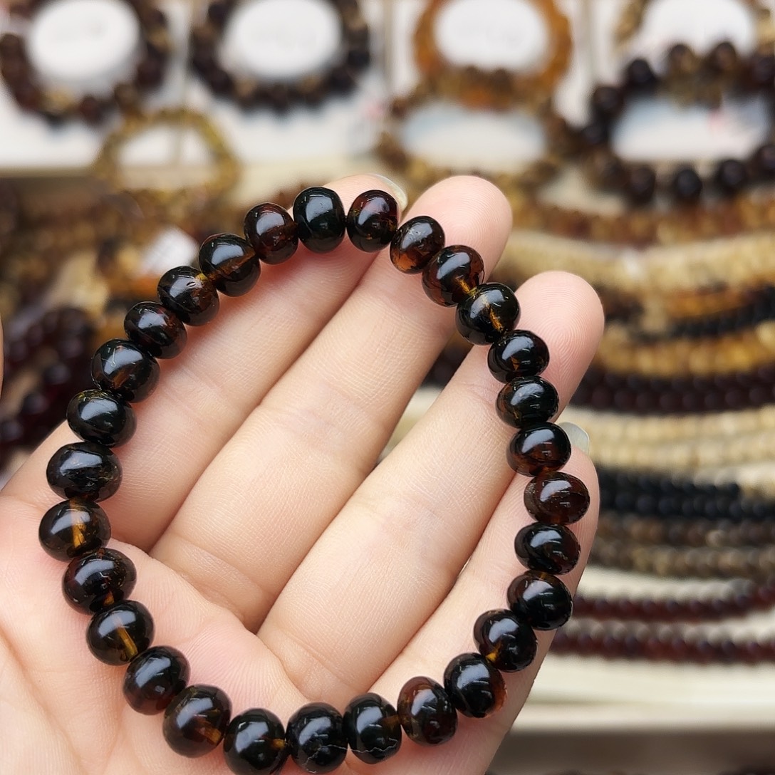 琥珀未镶嵌裸石八