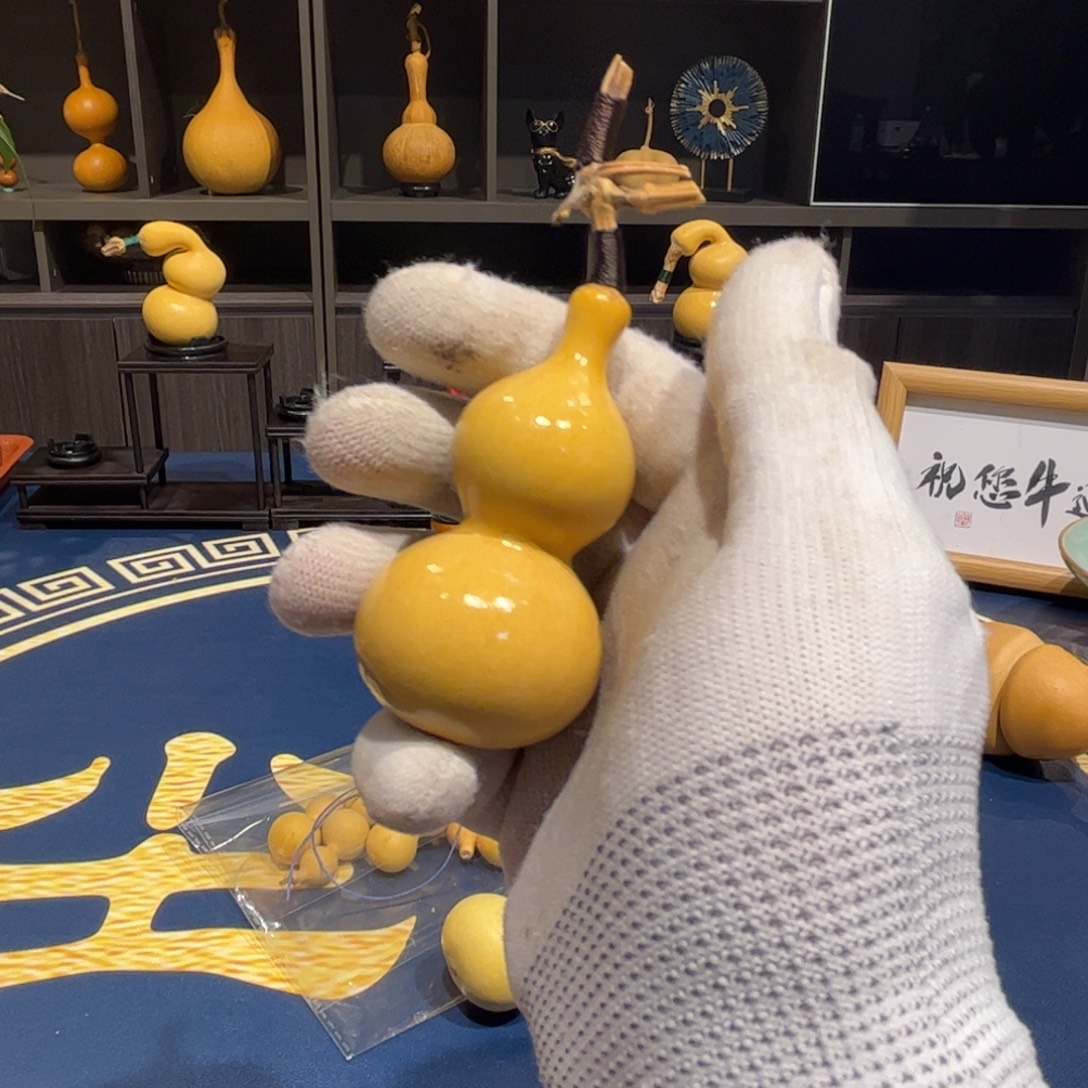 王***彬葫芦岛市，葫芦娃的时候