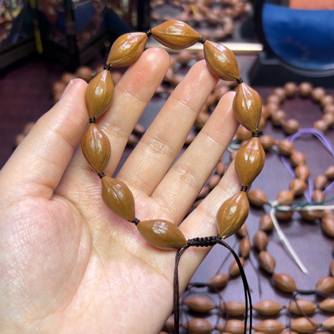 橄榄核手串/手链油 红皮 1.25 2.2左右