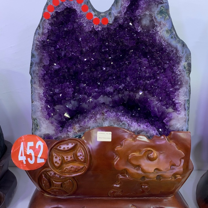 织绣巴西紫水晶摆件