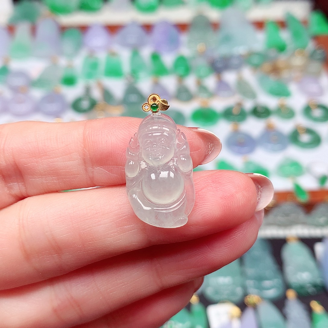 翡翠颈饰18K金镶嵌天然翡翠A货