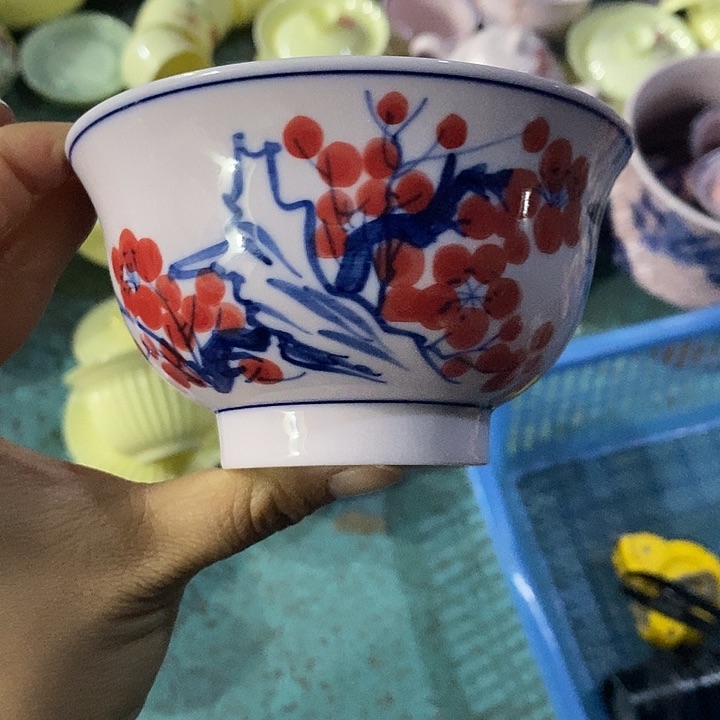 摆件陶4.5红稀土手绘梅花碗