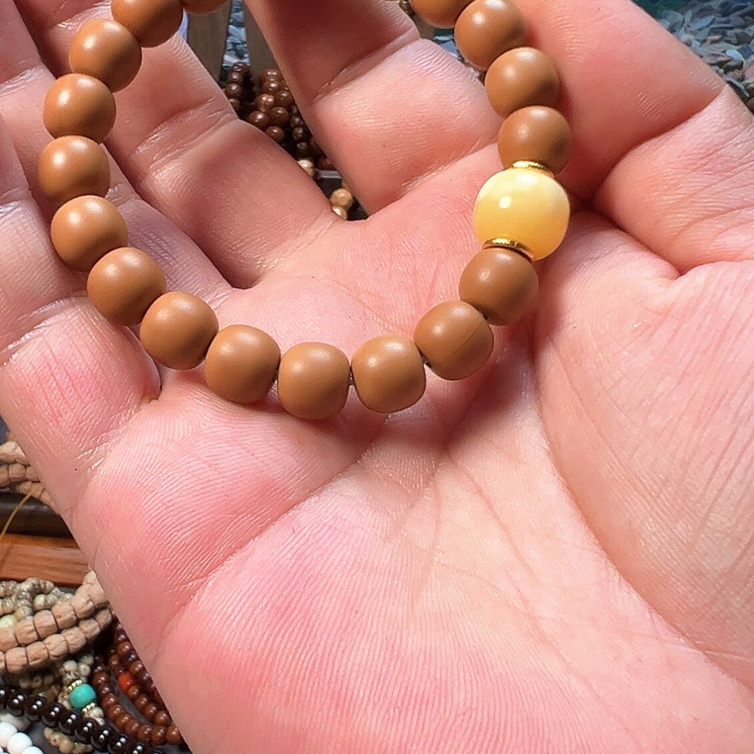 斥***责橄榄核手串/手链猴头搭配