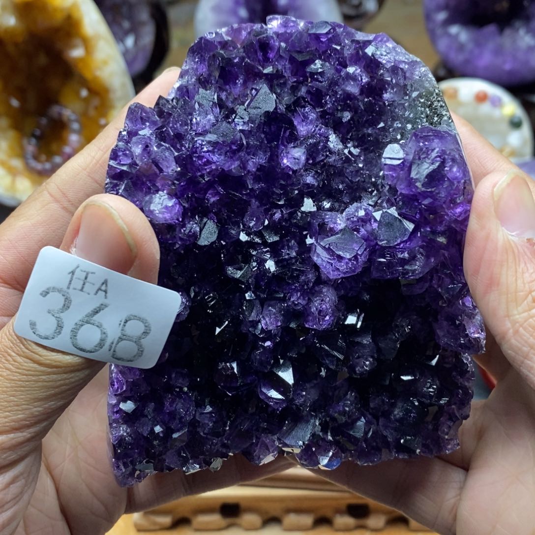 未镶嵌大型摆件（非配饰）水晶