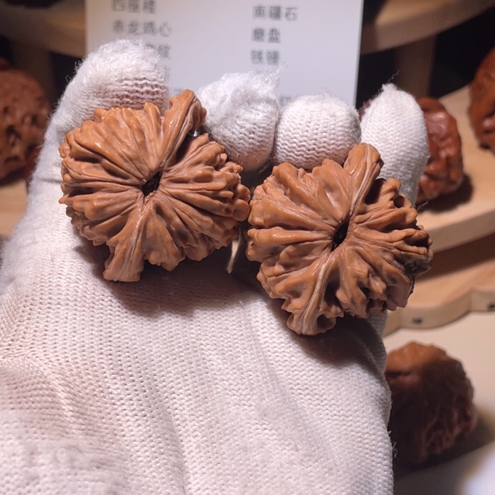 吊坠文玩核桃39 37 四座楼 7969